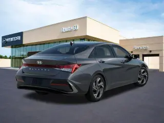 Hyundai ELANTRA 2025 SEL Confort Sedán 4 puertas