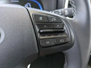 Hyundai VENUE 2026 SEL 4p Crossover con techo bicolor