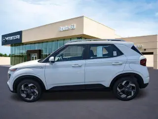 Hyundai VENUE 2026 SEL 4p Crossover con techo bicolor