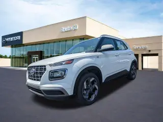 Hyundai VENUE 2026 SEL 4p Crossover con techo bicolor