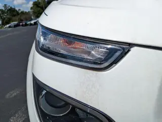 Hyundai VENUE 2026 SEL 4p Crossover con techo bicolor