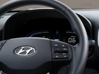 Hyundai VENUE 2026 SEL 4p Crossover con Techo Bicolor