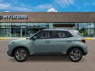 Hyundai VENUE 2026 SEL 4p Crossover con Techo Bicolor