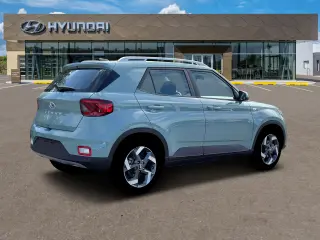 Hyundai VENUE 2026 SEL 4p Crossover con techo bicolor