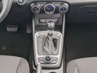 Hyundai VENUE 2026 SEL 4p Crossover