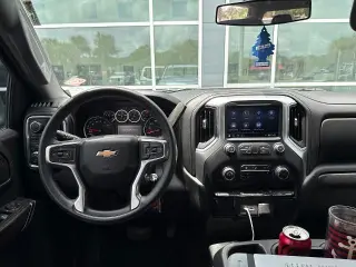 Chevrolet Silverado 1500 2020 4x4 LT 4p Cab Crew 5.8 ft. SB