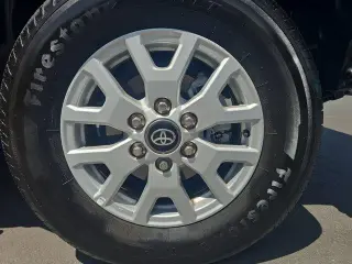 Toyota Tacoma 2025 4x2 SR 4p Cab Doble 5.0 ft SB