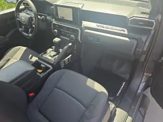 Toyota Tacoma 2025 4x2 SR 4p Cab Doble 5.0 ft SB