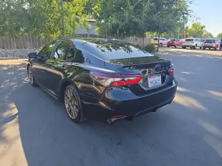 Toyota Camry 2023 SE Nightshade 4p Sedan