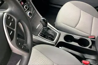 Hyundai ELANTRA 2014 SE 4p Sedan 6A