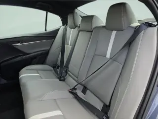 Toyota Camry 2026 SE 4dr Sedan