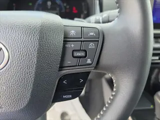 Toyota Camry 2026 SE 4dr Sedan