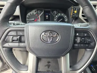 Toyota Tundra 2025 4x2 SR5 4p CrewMax Cabina Pickup SB