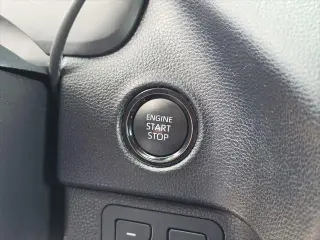 Toyota Tundra 2025 4x2 SR5 4p CrewMax Cabina Pickup SB