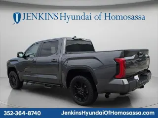 Toyota Tundra 2025 4x2 SR5 4p CrewMax Cabina Pickup SB