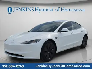 Tesla Model 3 2025 Long Range 4p Fastback