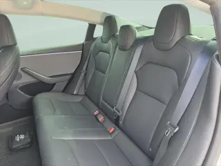 Tesla Model 3 2025 Long Range 4p Fastback