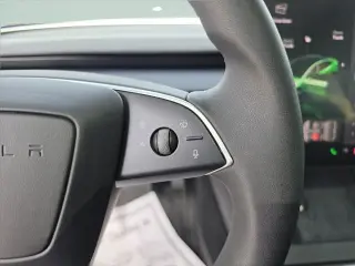 Tesla Model 3 2025 Long Range 4p Fastback