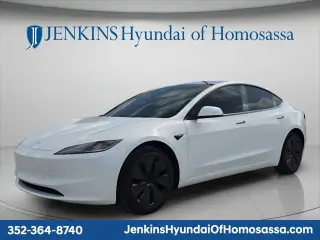 Tesla Model 3 2025 Long Range 4p Fastback