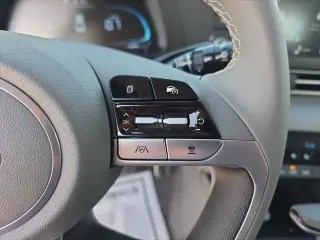 Hyundai ELANTRA 2026 SEL Sport Premium Sedán de 4 puertas