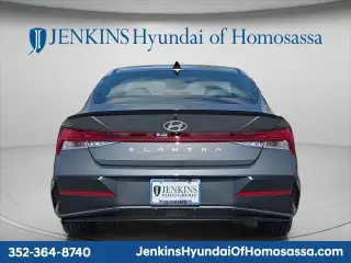 Hyundai ELANTRA 2026 SEL Sport Premium Sedán de 4 puertas