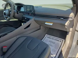 Hyundai ELANTRA 2026 SEL Sport Premium Sedán de 4 puertas