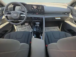 Hyundai ELANTRA 2026 SEL Sport Premium Sedán de 4 puertas