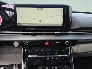 Kia Carnival 2022 SX Miniván de 4 puertas