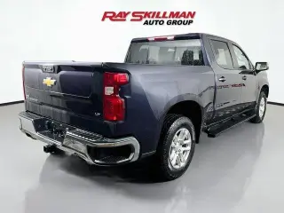 Chevrolet Silverado 1500 2023 4x4 LT 4p Crew Cab 5.8 pies CB con 1LT