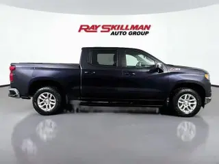 Chevrolet Silverado 1500 2023 4x4 LT 4p Crew Cab 5.8 pies CB con 1LT