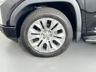 GMC Sierra 1500 2020 4x4 Denali 4p Camión Cabina Doble 5.8 ft. SB