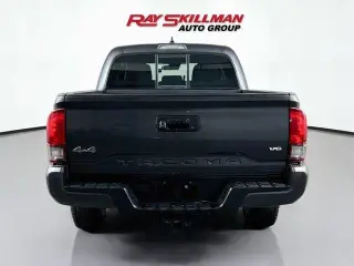 Toyota Tacoma 2022 4x4 TRD Pro 4p Doble Cab 5.0 ft SB 6M