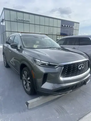 INFINITI QX60 2022 Luxe 4dr SUV