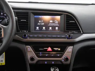 Hyundai ELANTRA 2018 SEL 4p Sedan (EE. UU.)