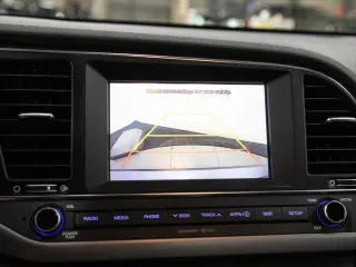 Hyundai ELANTRA 2018 SEL 4p Sedan (EE. UU.)