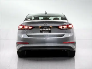 Hyundai ELANTRA 2018 SEL 4p Sedan (EE. UU.)