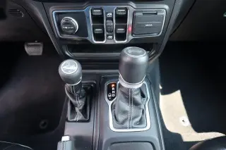 Jeep Wrangler 2023 4x4 Sahara 4xe SUV de 4 puertas