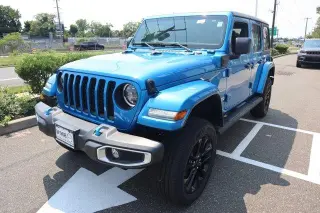 Jeep Wrangler 2023 4x4 Sahara 4xe SUV de 4 puertas