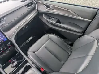 Jeep Grand Cherokee L 2024 4x2 Limited SUV de 4 puertas