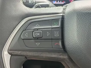 Jeep Grand Cherokee L 2024 4x2 Limited SUV de 4 puertas