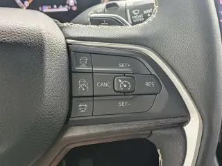 Jeep Grand Cherokee L 2024 4x2 Limited SUV de 4 puertas