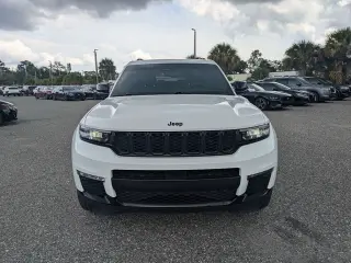 Jeep Grand Cherokee L 2024 4x2 Limited SUV de 4 puertas