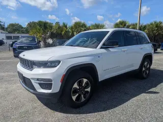 Jeep Grand Cherokee 2024 4x4 4xe SUV de 4 puertas