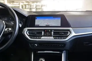 BMW Serie 3 2022 Sedán 330i de 4 puertas