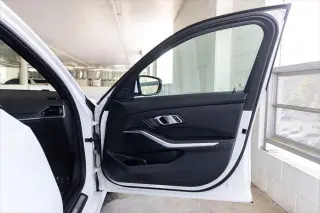BMW Serie 3 2022 Sedán 330i de 4 puertas