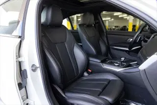 BMW Serie 3 2022 Sedán 330i de 4 puertas