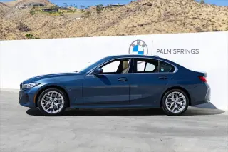 Sedán de 4 puertas BMW Serie 3 2026 330i