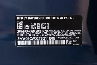 Sedán de 4 puertas BMW Serie 3 2026 330i