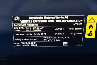 Sedán de 4 puertas BMW Serie 3 2026 330i