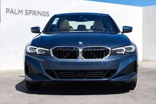 Sedán de 4 puertas BMW Serie 3 2026 330i